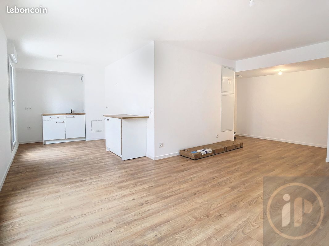 Appartement 3 pièces 65 m² · à Poissy · 65 m² · 1 250 €/mois