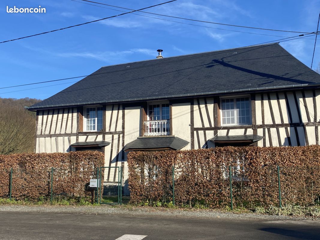 Maison 7 pièces 180 m² · à Aumale · 180 m² · 157 000 €