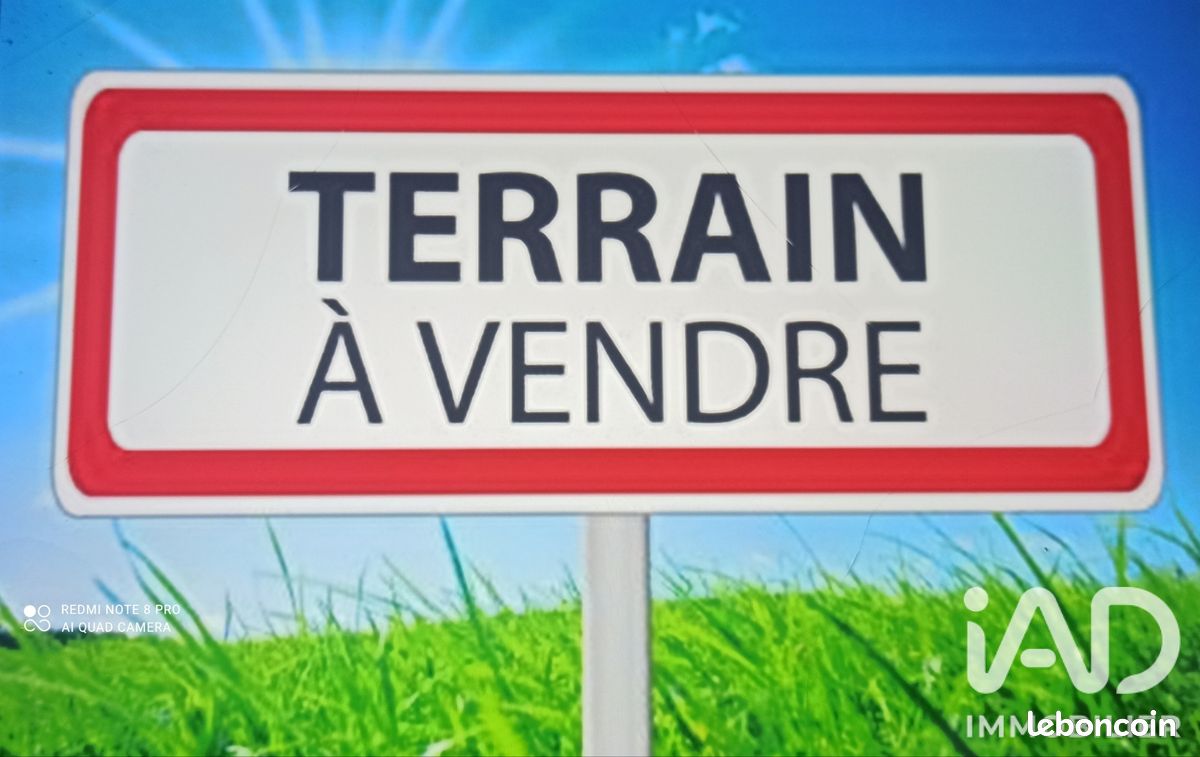 Terrain 1000 m² · à La Chapelle-Bâton · 1 000 m² · 29 000 €