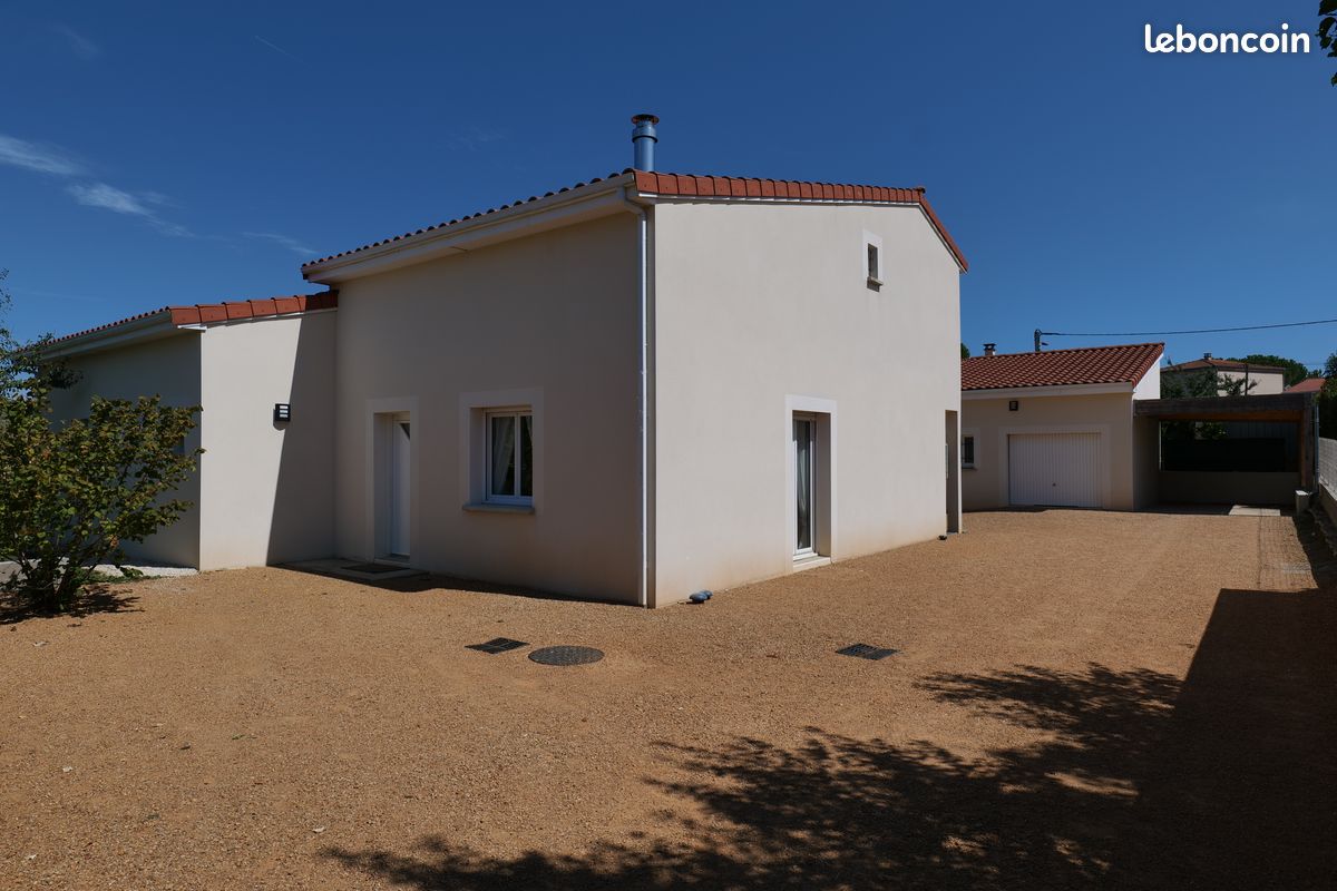 Maison 5 pièces 125 m² · à Vic-le-Comte · 125 m² · 359 000 €