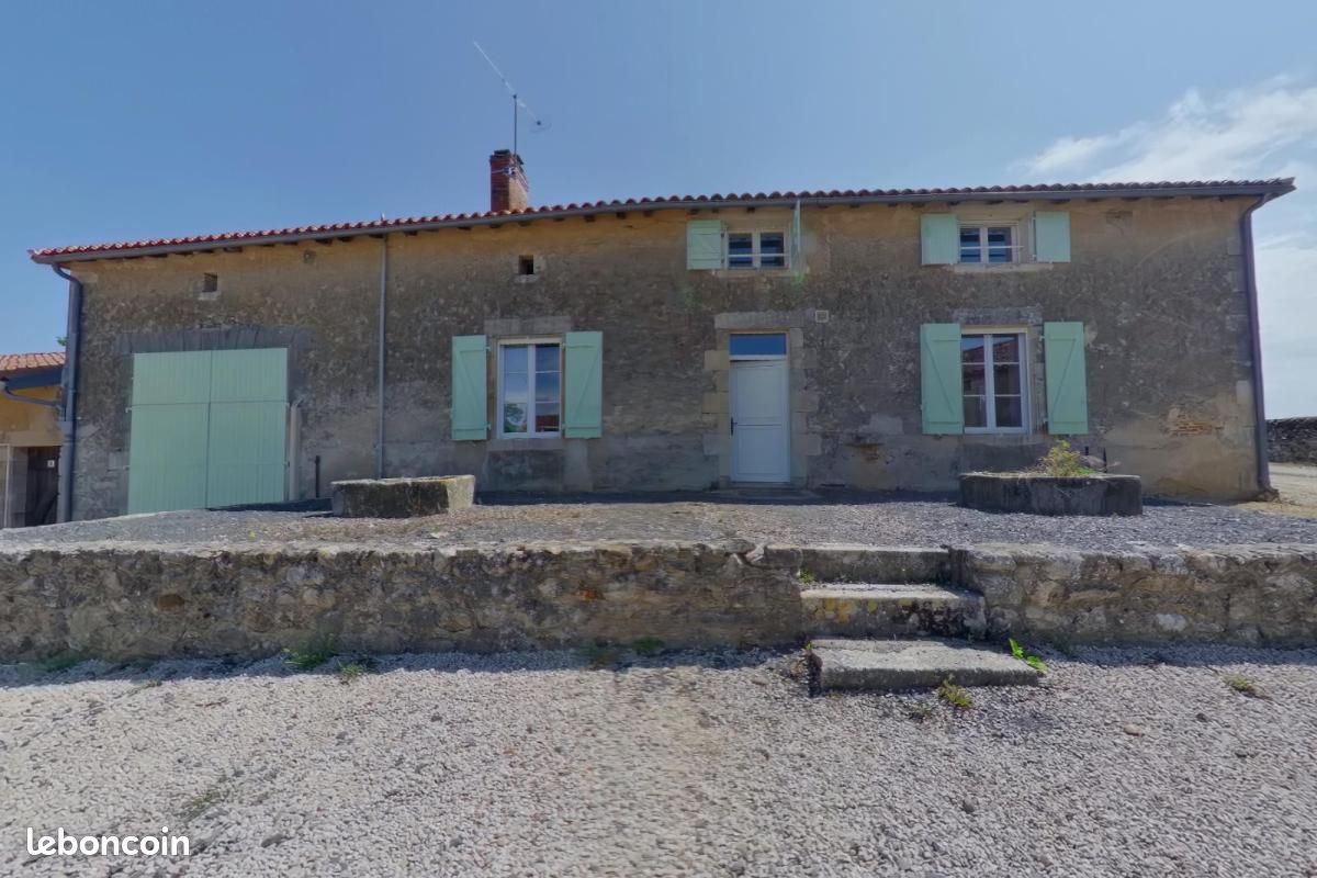 Maison 4 pièces 119 m² · à Persac · 119 m² · 625 €/mois