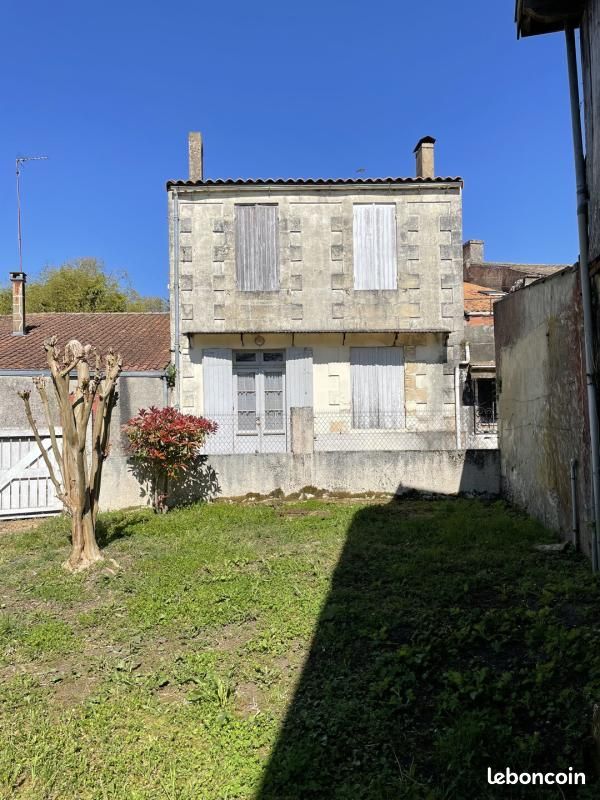 Maison 7 pièces 160 m² · à Cissac-Médoc · 160 m² · 100 000 €