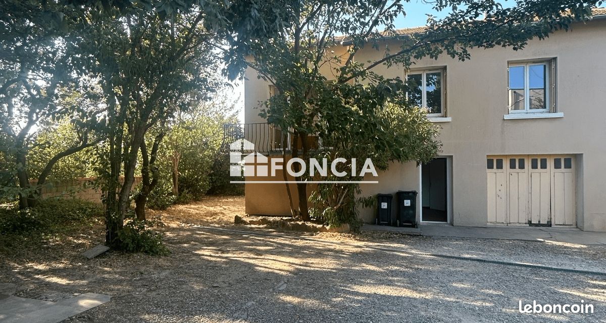 Maison 4 pièces 70 m² · aux Angles · 70 m² · 906 €/mois