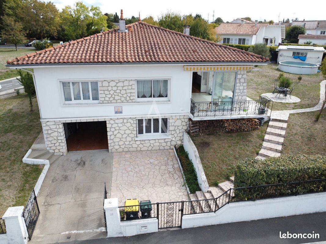 Maison 6 pièces 114 m² · à Pons · 114 m² · 199 000 €