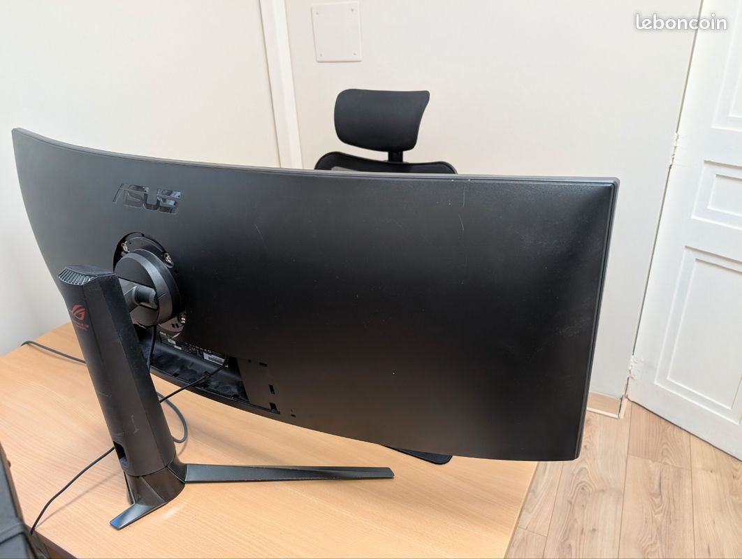 Écran Asus 49" ROG Strix XG49VQ (image 3)