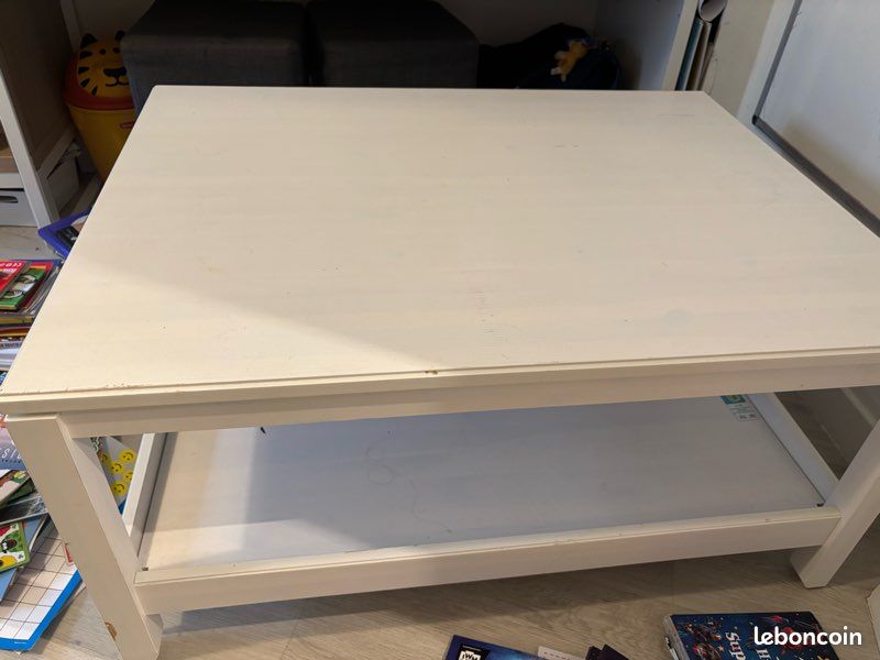 Table basse IKEA (image 1)