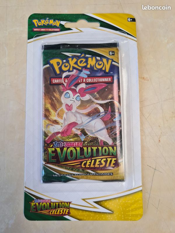 Booster Pokémon Evolution Céleste scellé sous blister avec 1 defaut (image 1)