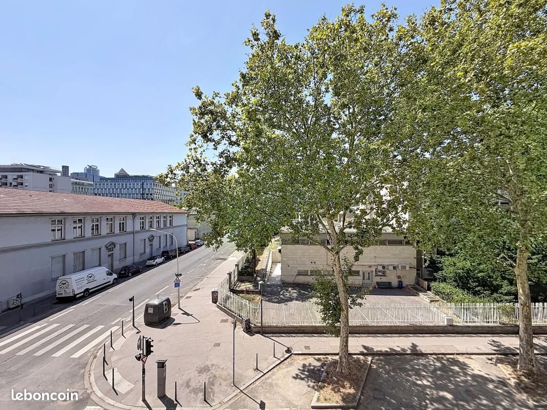 Appartement 5 pièces 122 m² · à Lyon · 122 m² · 650 000 €