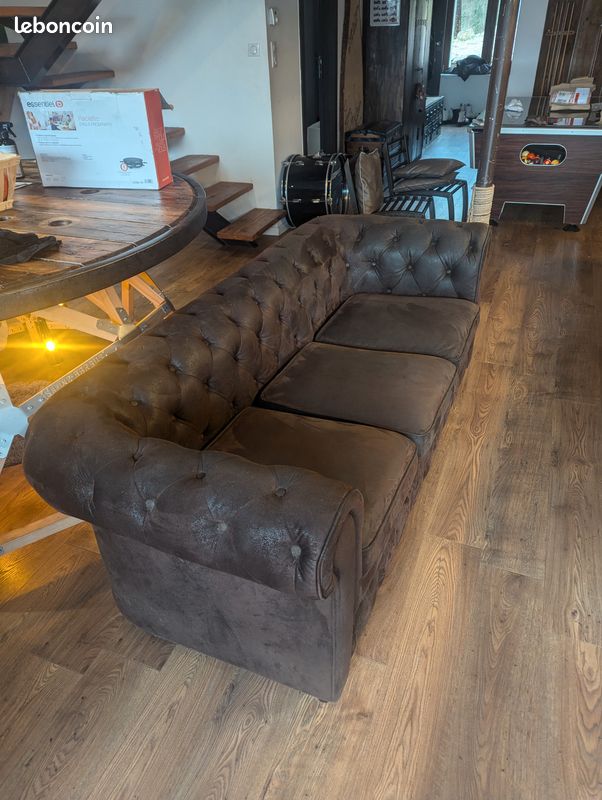 Canapé Chesterfield (image 4)