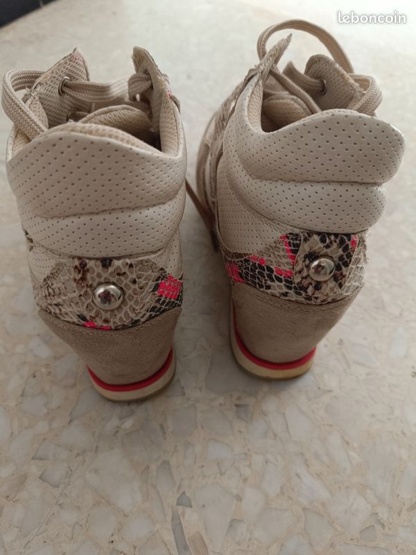 Paire de basket compensées motif serpent (image 3)