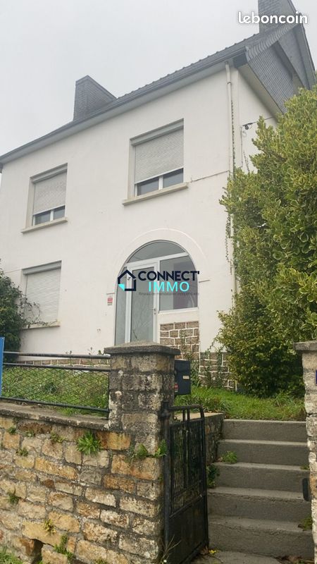 Maison 6 pièces 106 m² · à Scaër · 106 m² · 147 000 €