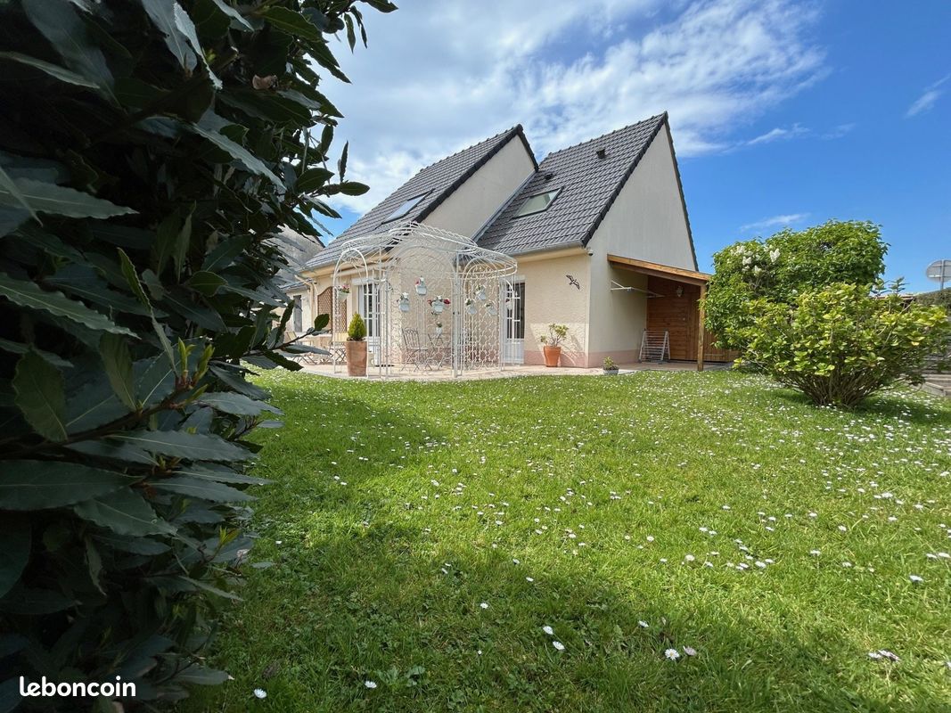 Maison 6 pièces 105 m² · à Le Tréport · 105 m² · 262 500 €