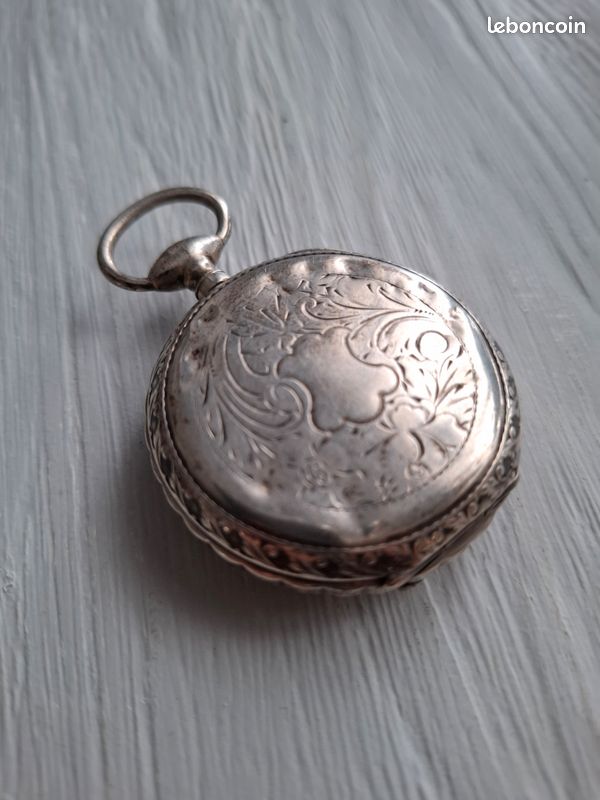 Montre à Gousset Ancienne En Argent Fin - Fonctionne Avec Sa Clef - Cadran émaillé Blanc