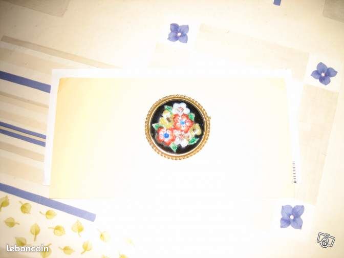 Broche ancienne (image 1)