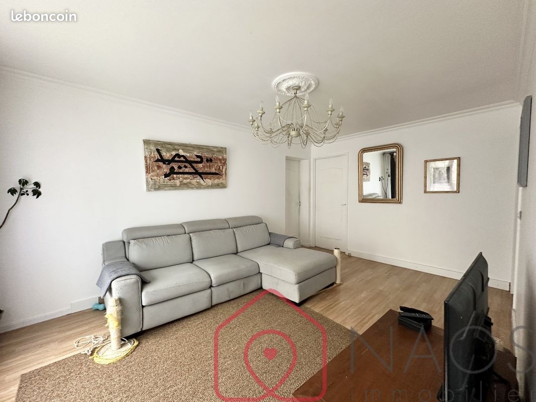 Appartement 4 pièces 65 m² · au Plessis-Robinson · 65 m² · 260 000 €
