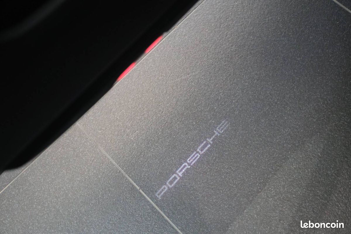 PORSCHE Cayenne Coupe E-Hybrid 4.0 V8 680 ch Tiptronic BVA Turbo S (image 22)