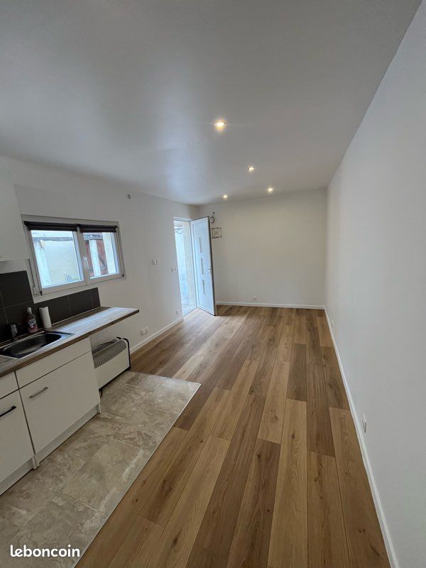 Maison a louer gagny - 1 pièce(s) - 25 m2 - Surfyn