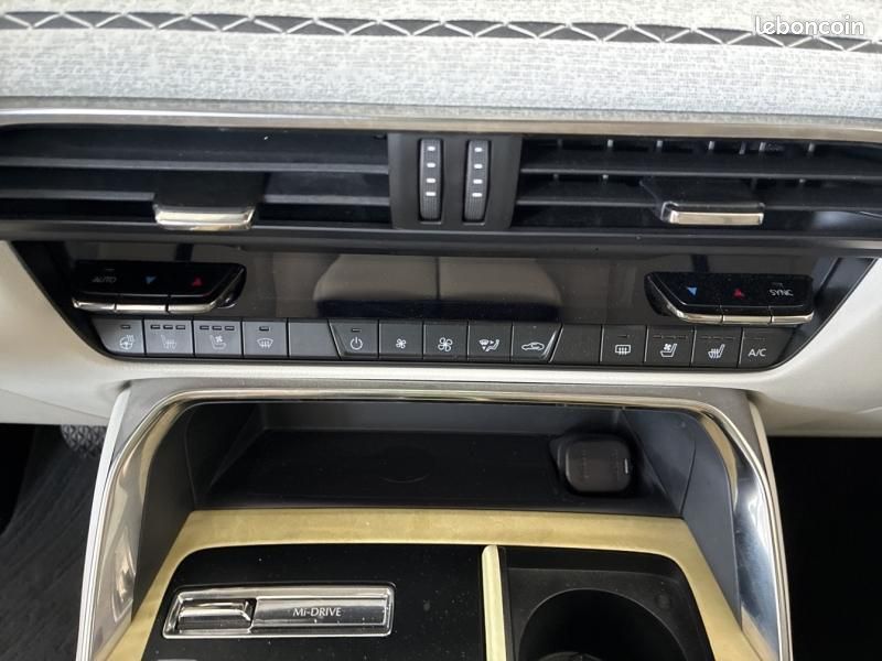 Mazda CX-60 2.5 e-SKYACTIV PHEV 327ch Takumi 4x4 BVA8 2023 (image 13)