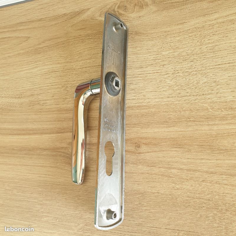 Poignée porte palière (image 2)