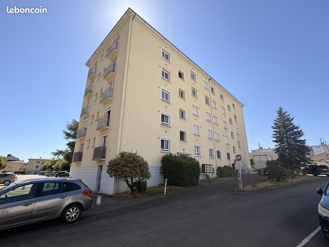 Appartement 1 pièce 27 m² · à Limoges · 27 m² · 45 000 €