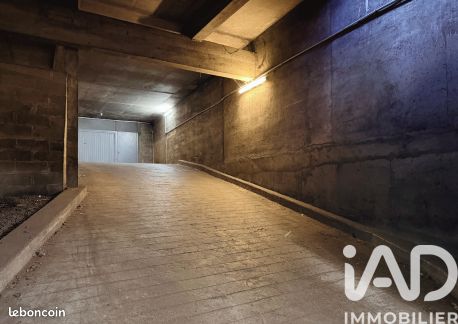Parking/box 14 m² Paris (image 4)