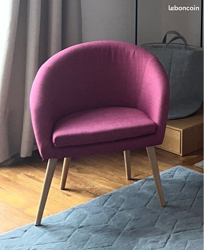 Fauteuil rose foncé Made.com (image 1)