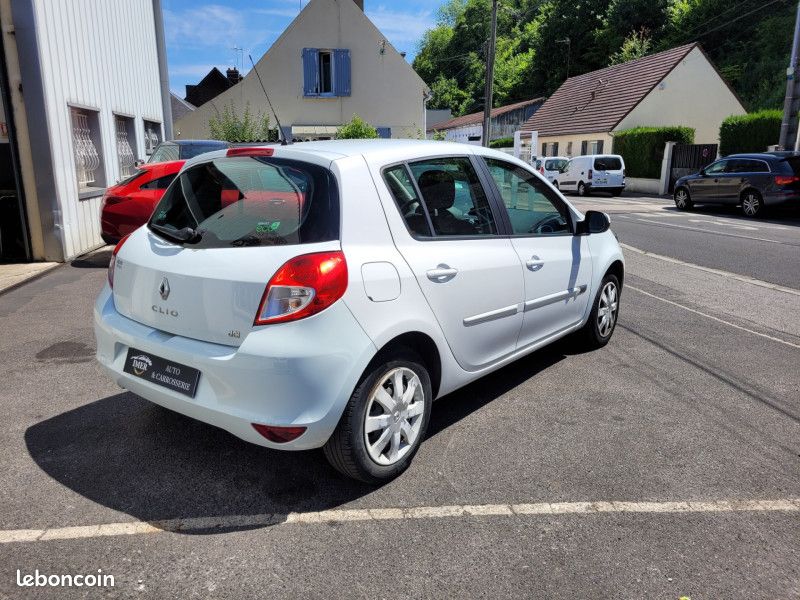 Renault CLIO III 1.5 DCI 75CH ALIZE ECO² 5P (image 6)