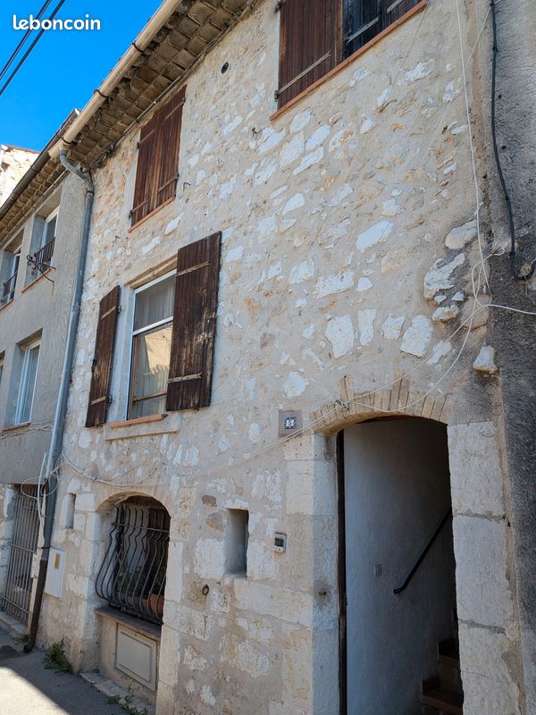 Appartement 2 pièces 60 m² · à Vence · 60 m² · 850 €/mois