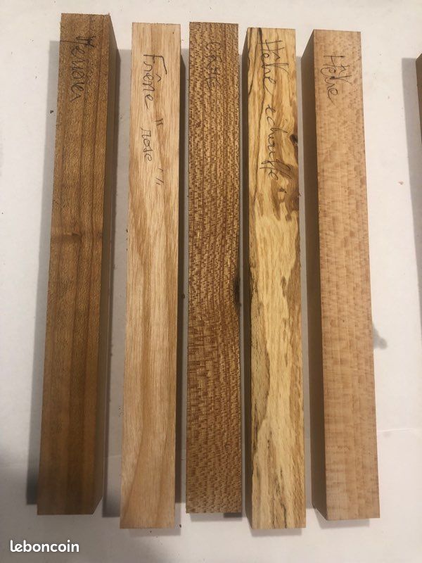 Carrelets de bois divers en 200x20x20mm (image 3)