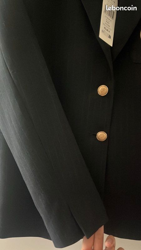 Blazer Morgan (image 5)