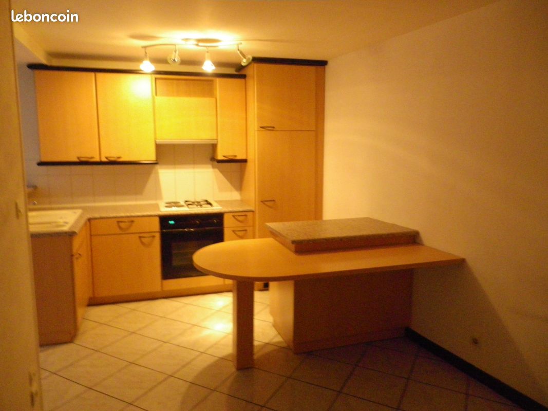 Appartement 3 pièces 38 m² · à La Charité-sur-Loire · 38 m² · 450 €/mois