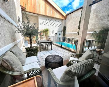 Maison 980 000 € - 350 m²