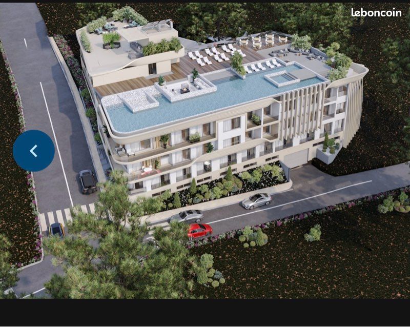 Appartement 3 pièces 80 m² · à Lille · 80 m² · 21 000 €