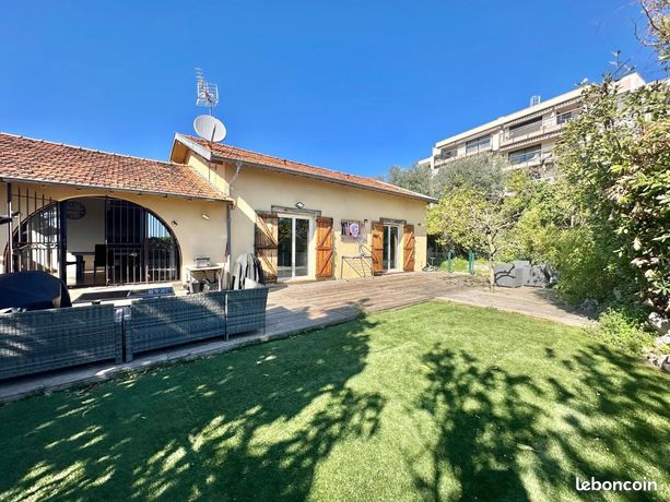 Villa 4 pièces 143 m² — 3