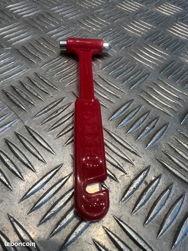 2en1 Marteau Brise Vitre Pour Voiture - Brise Vitre Et Coupe Ceinture Avec Socle Pour Sauvetage D'urgence Et Urgence De Sécurité - Bricolage