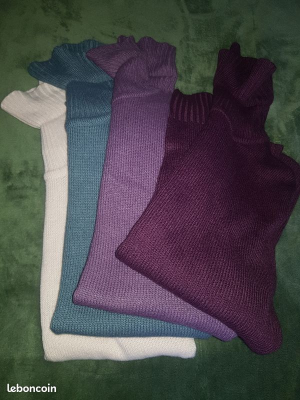 Pulls taille S (image 2)