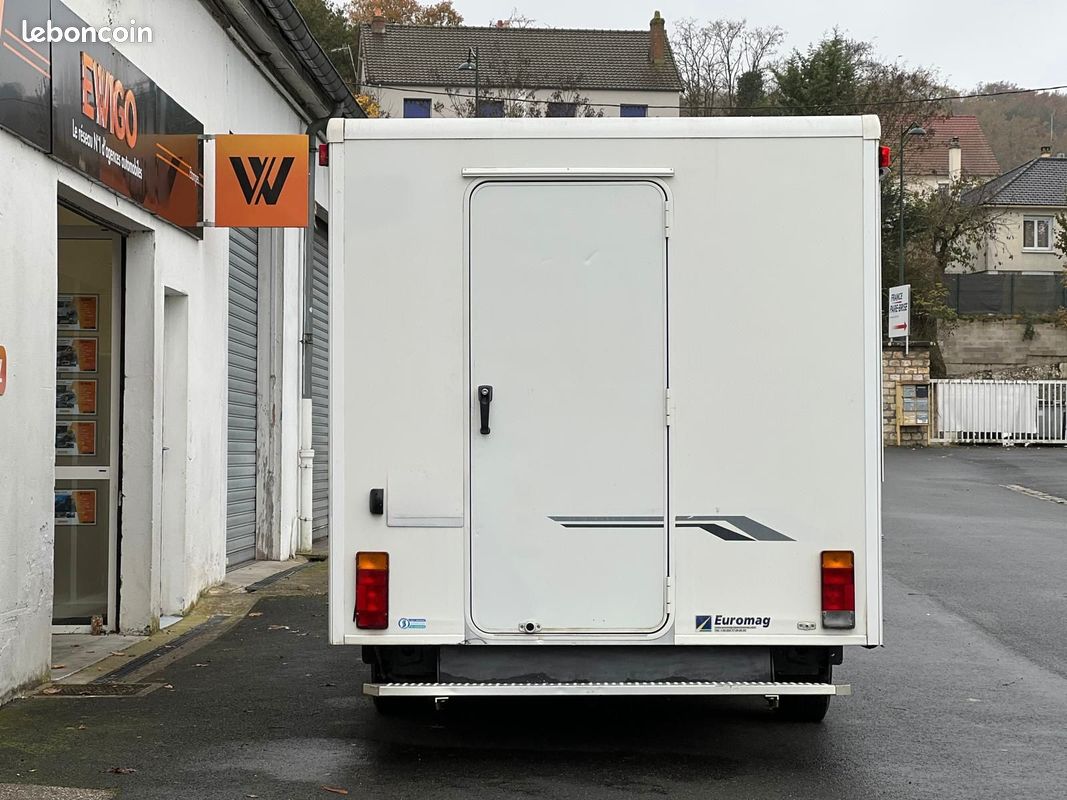 CITROEN JUMPER FOOD TRUCK 2.2 HDI 130CH L2H2 CONFORT / EX BOUCHERIE / 4 FRIGO / PRÊT À L'EMPLOi (image 21)
