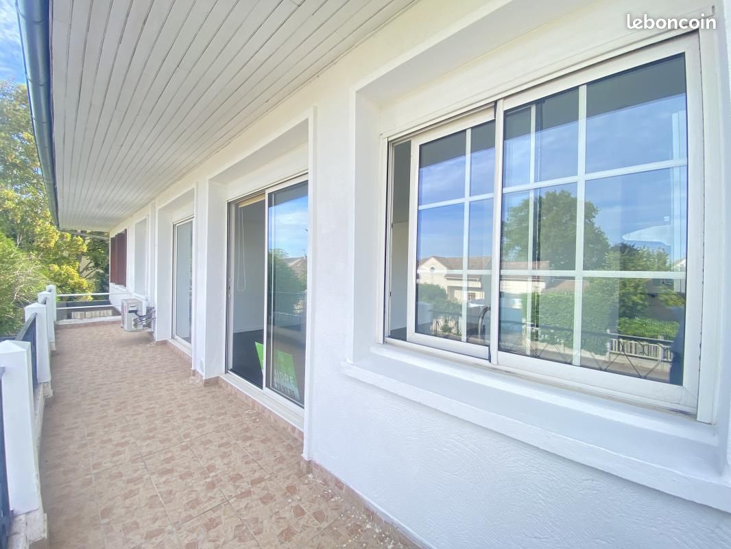 Appartement 2 pièces 37 m² · à Magny-les-Hameaux · 37 m² · 149 000 €