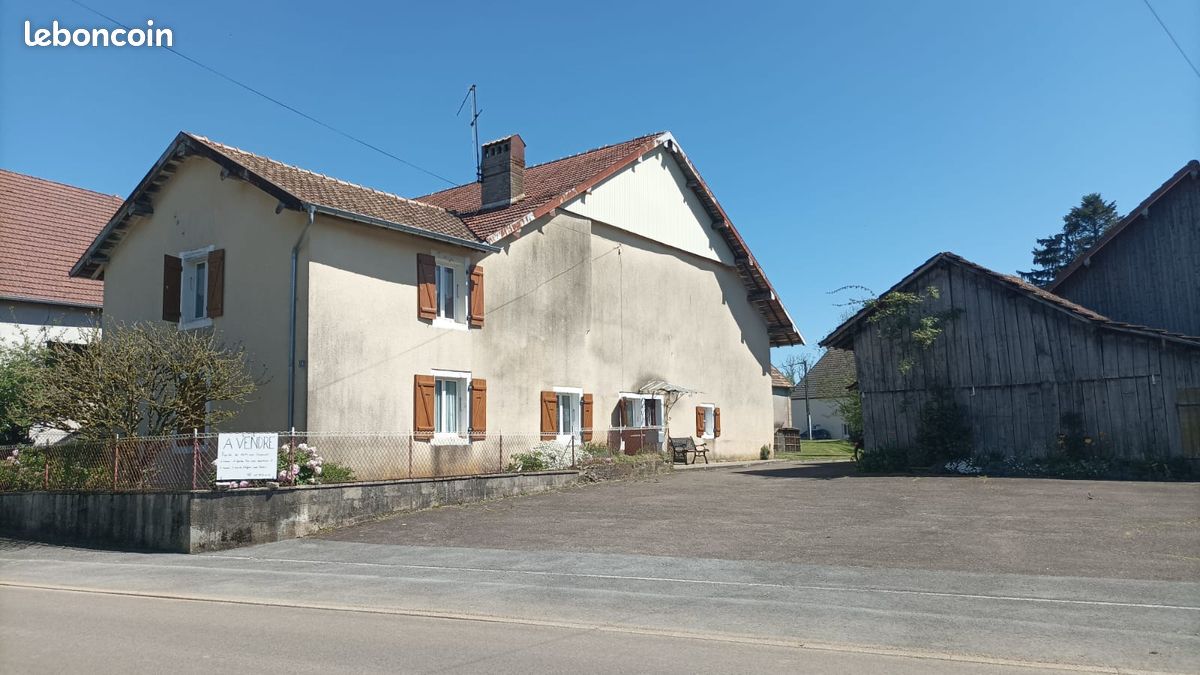 Maison 5 pièces 98 m² · à Lomont-sur-Crête · 98 m² · 80 000 €