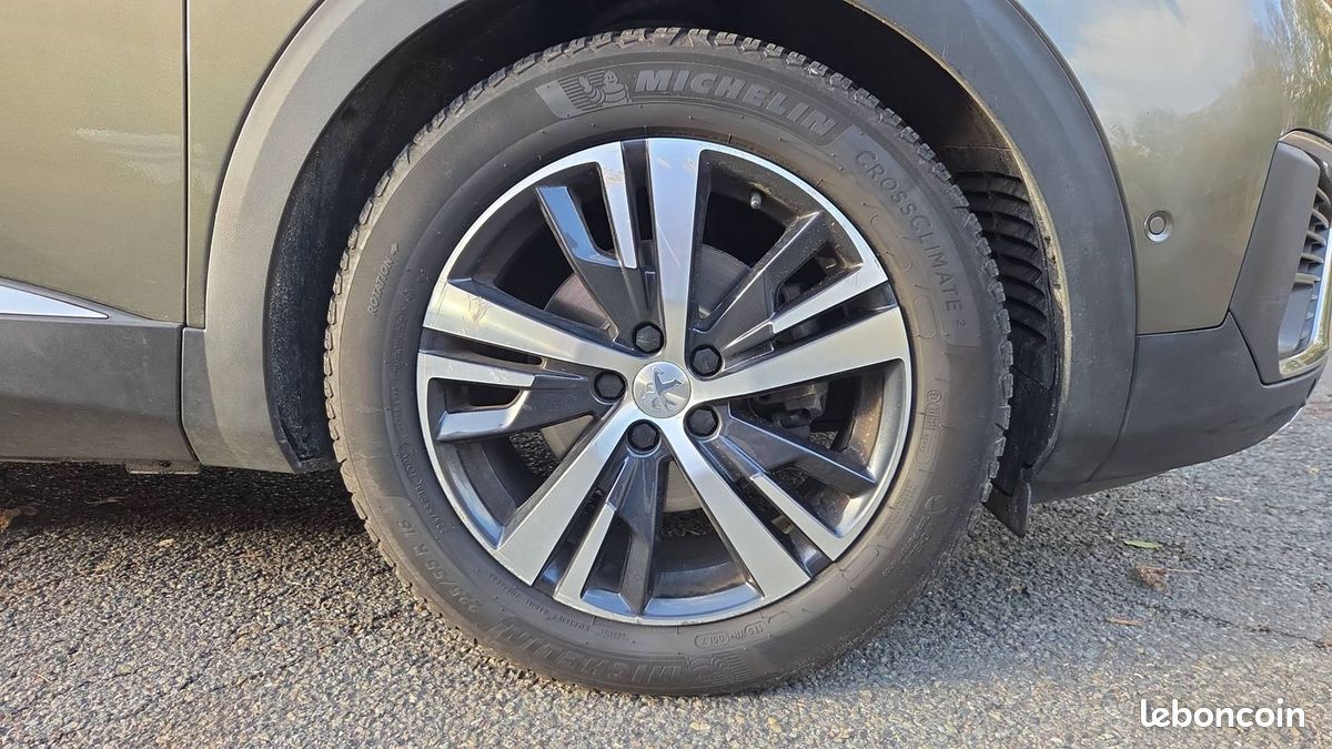 Peugeot 5008 II 1.5 BlueHDi 130 EAT8 Allure Business (image 17)