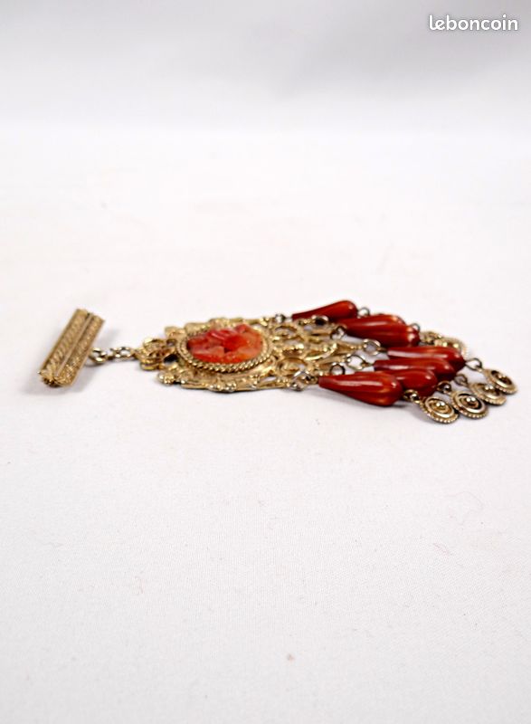 Broche Vintage En Forme De Tulipe Couleur Or Poli - Bijou Ancien En Relief - Occasion