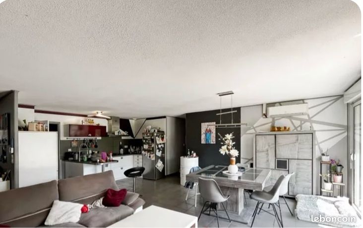 Jolie petit pavillon à vendre dans petit village très bien situé