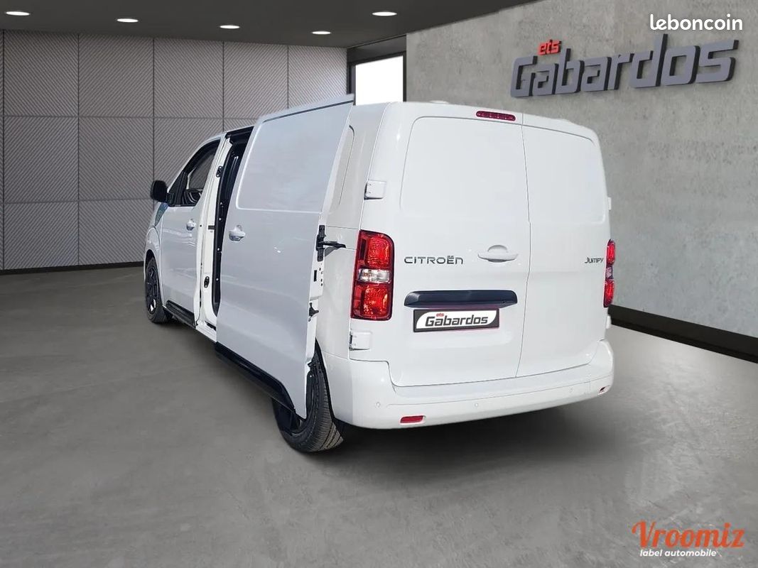 Citroen Jumpy HDI 150 BOITE AUTO - M CABINE 3 PLACES 10 kms + BOIS (image 5)
