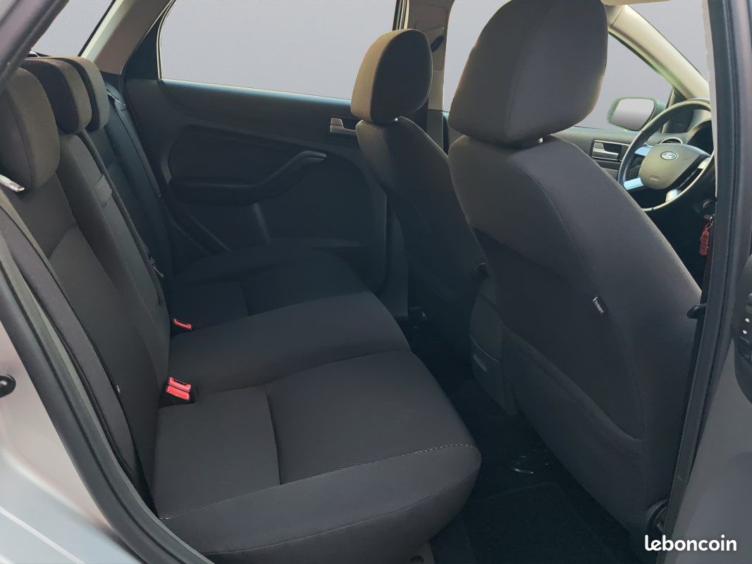 Ford focus ii 1.8 tdci 115 titanium (image 12)