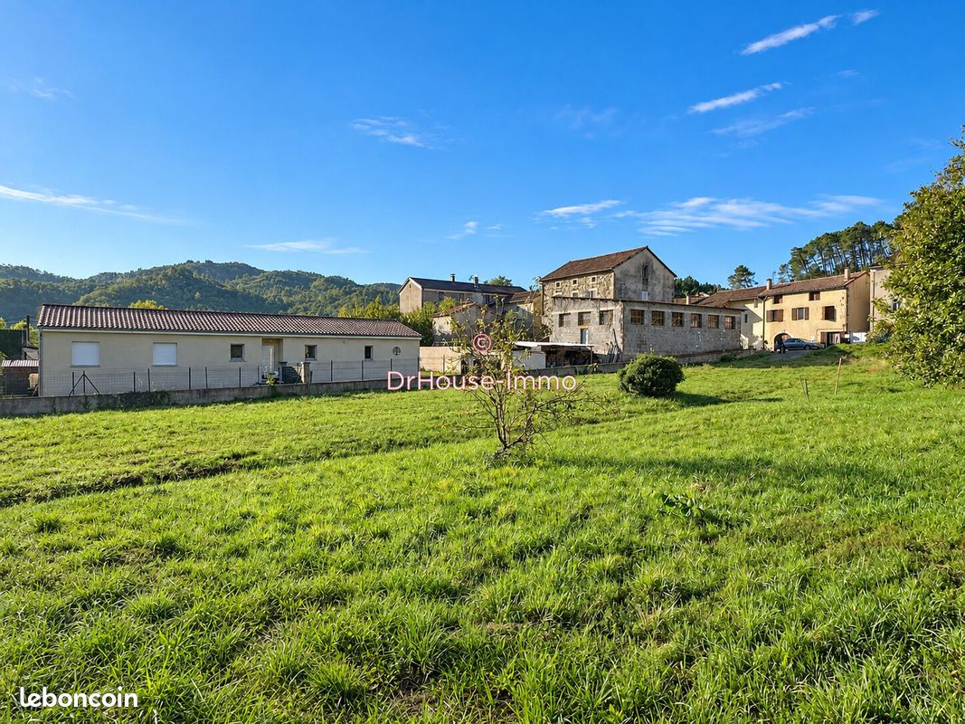 Terrain 913 m² · à Lalevade-d'Ardèche · 913 m² · 75 000 €