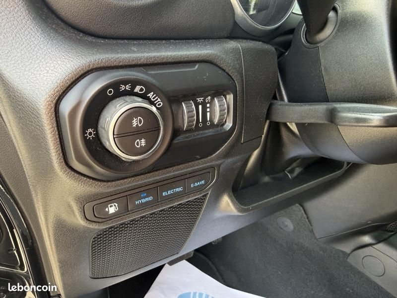 Jeep Wrangler Unlimited 2.0 T 380ch 4xe Sahara Command-Trac MY23 (image 4)