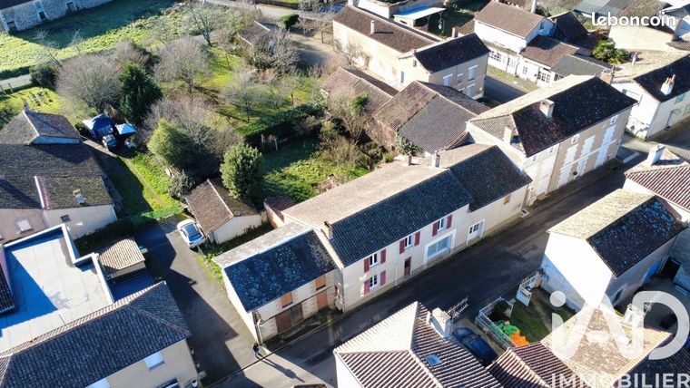 Maison 6 pièces 180 m²