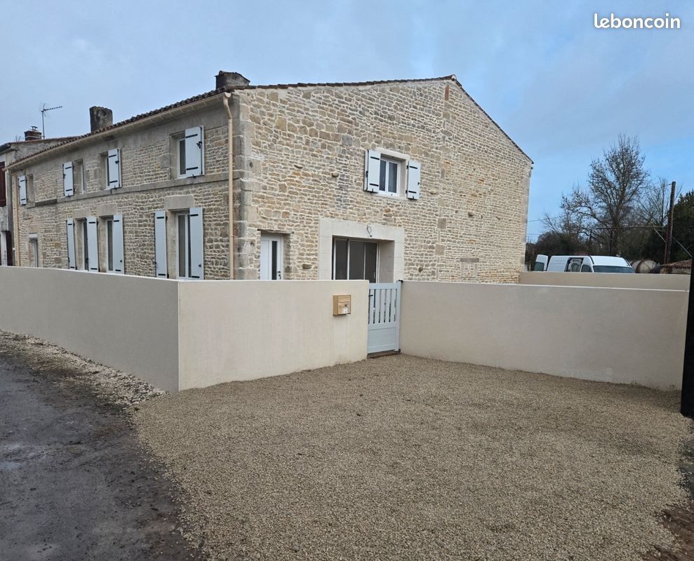 Maison 6 pièces 150 m² · à Frontenay-Rohan-Rohan · 150 m² · 225 000 €