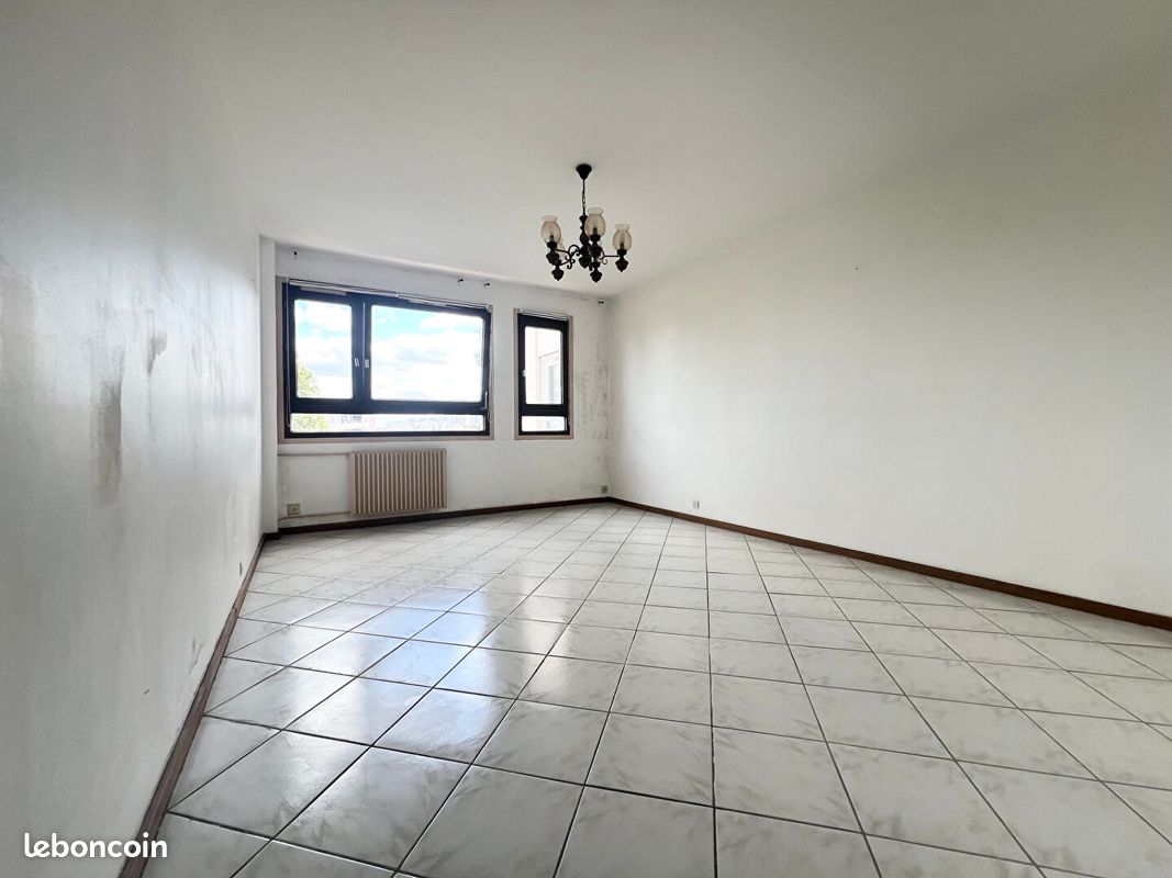 Appartement 3 pièces 65 m² · à Paris · 65 m² · 280 000 €