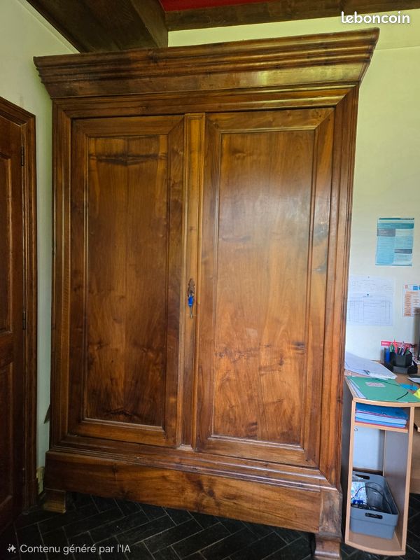 Armoire ancienne style Louis-Philippe (image 1)